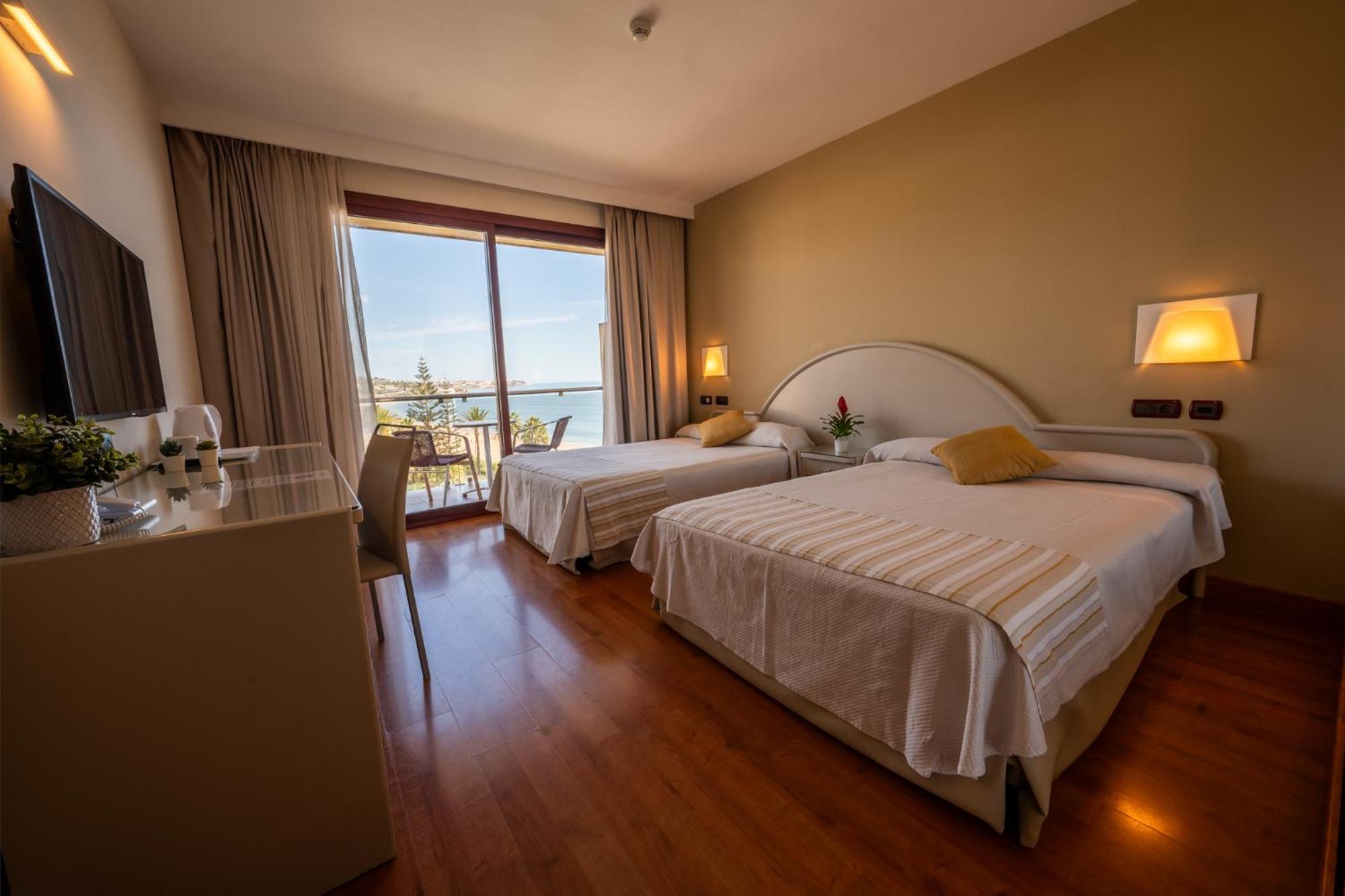 Gran Hotel Costa Del Sol La Cala De Mijas Exterior photo